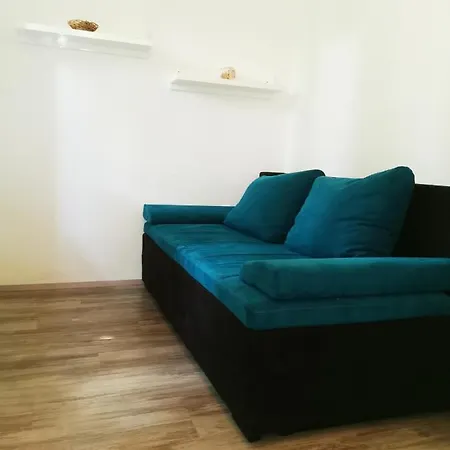 Kunfi Apartmanhaz - Jakuzzi, 4 Halo * Siofok