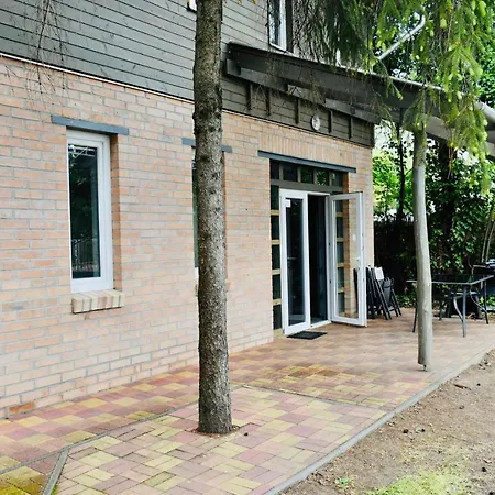 Kunfi Apartmanhaz - Jakuzzi, 4 Halo Siofok