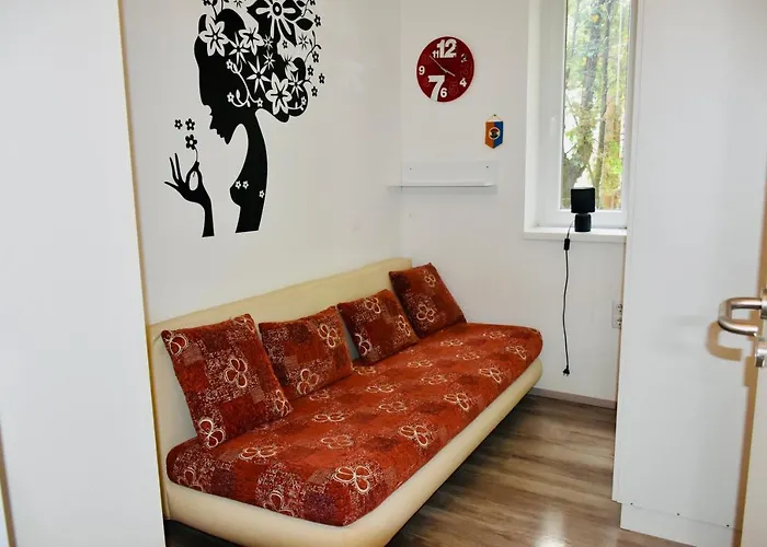 Apartament Kunfi Apartmanhaz - Jakuzzi, 4 Halo Siófok